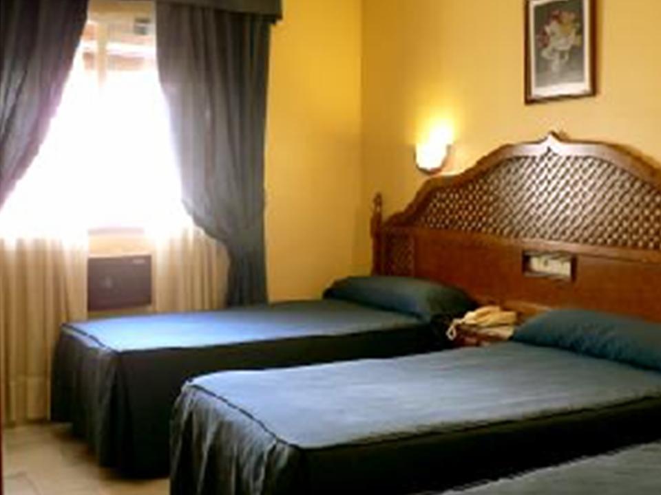 Hostal El Triunfo 科爾多瓦 外观 照片